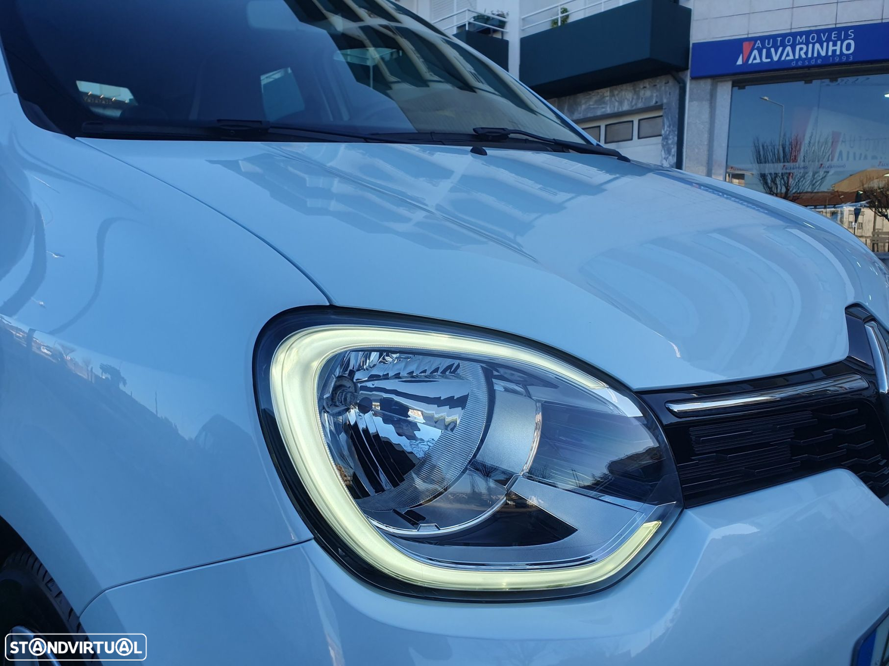 Renault Twingo 1.0 SCe Equilibre - 4