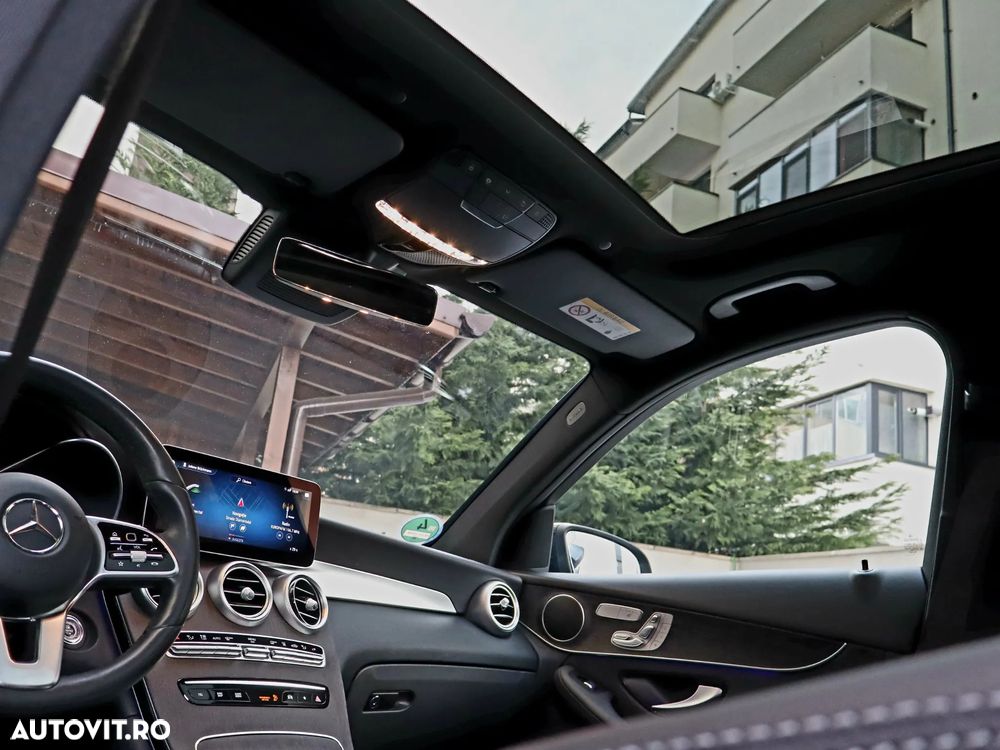 Mercedes-Benz GLC 300 e 4MATIC - 19