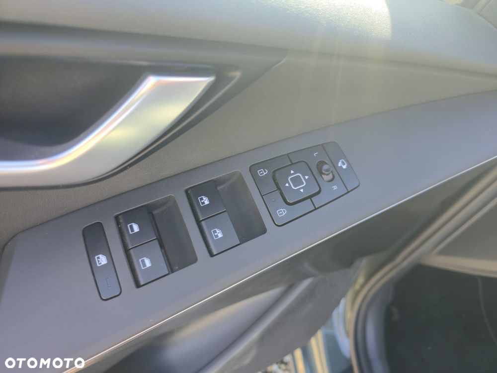 Kia Niro 1.6 GDI HEV 2WD OPF Spirit - 29