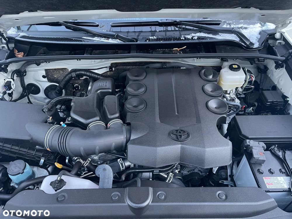 Toyota 4-Runner - 11