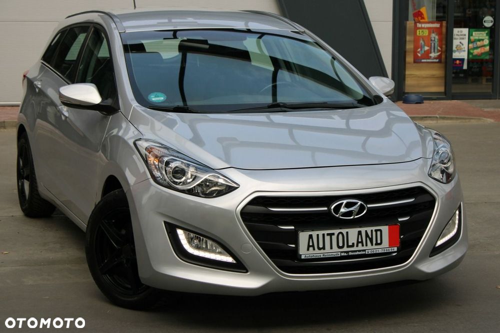 Hyundai i30 1.4 YES - 3
