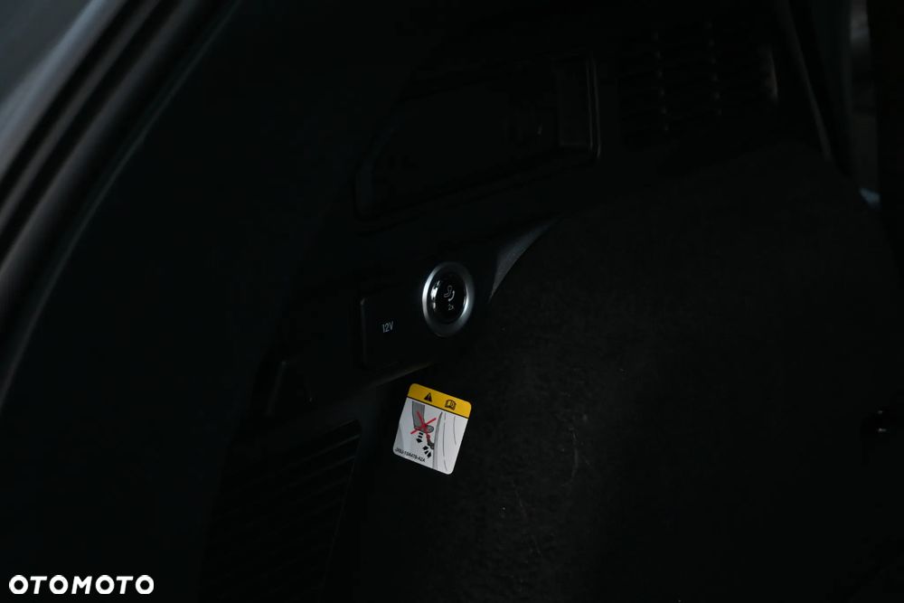 Ford Kuga 2.0 EcoBlue AWD ST-Line X - 38