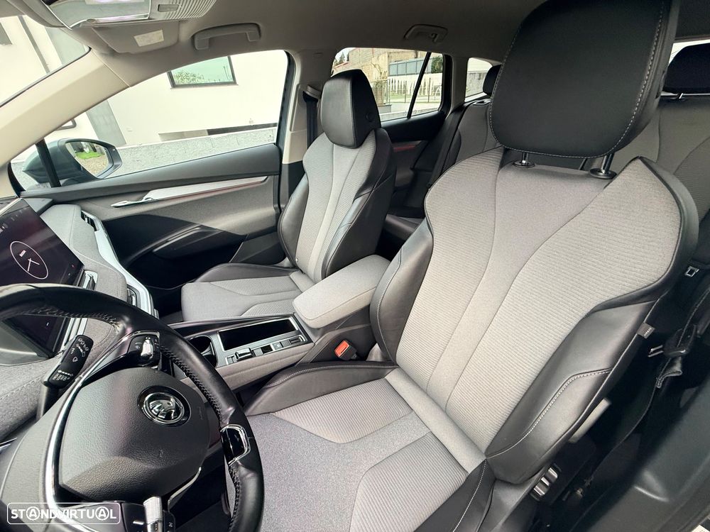 Skoda Enyaq iV 60 - 23