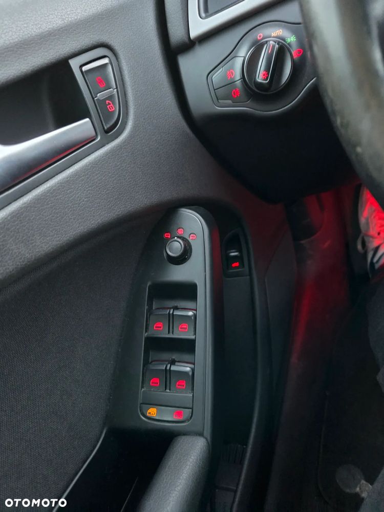 Audi A4 Limousine - 18