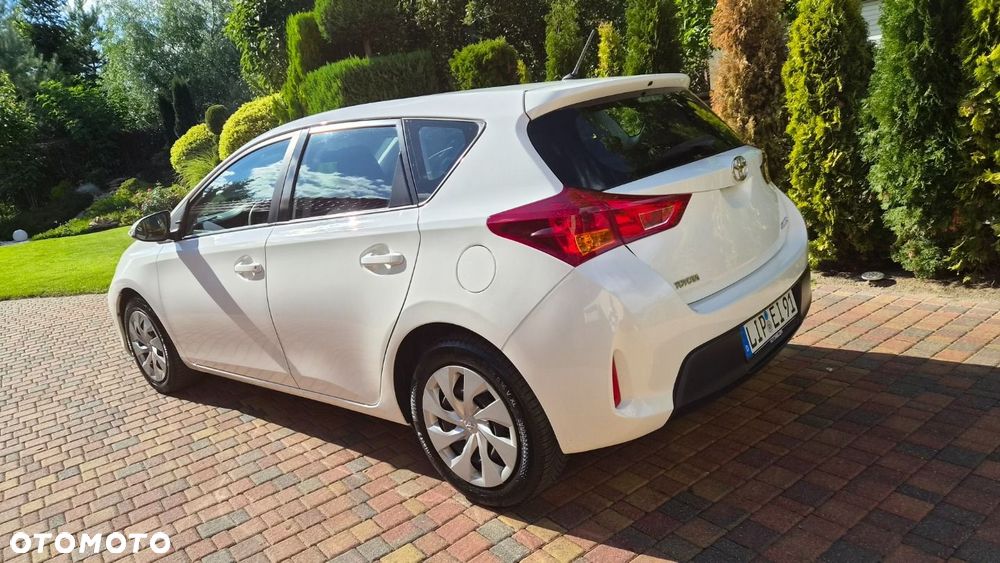 Toyota Auris 1.33 VVT-i Terra - 6