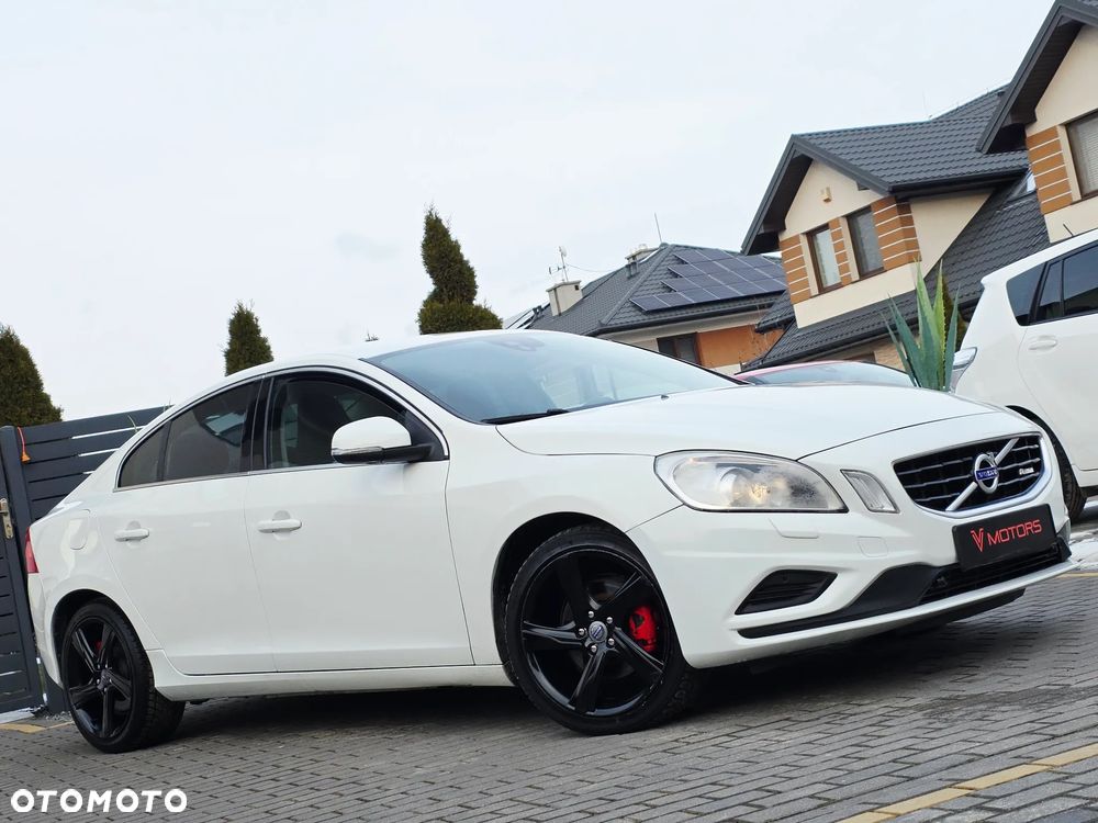 Volvo S60 D4 R-Design - 34