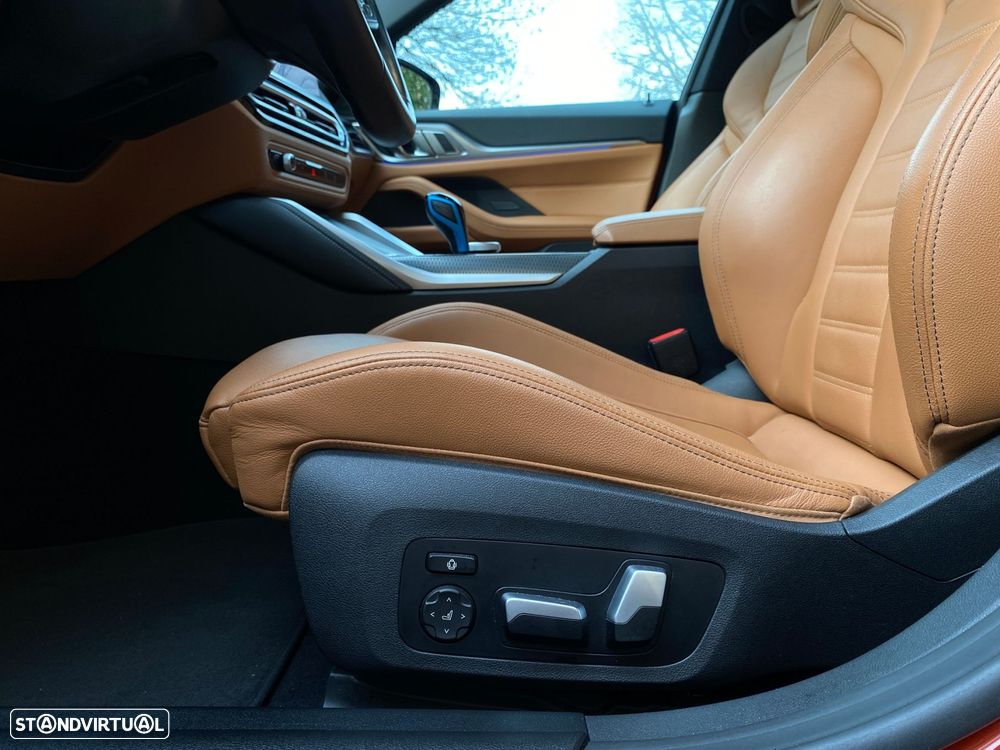 BMW i4 eDrive40 Pack Desportivo M - 14