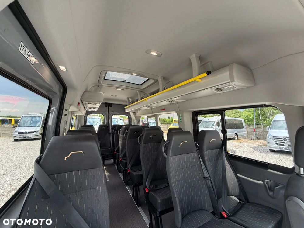 Ford Transit - 19