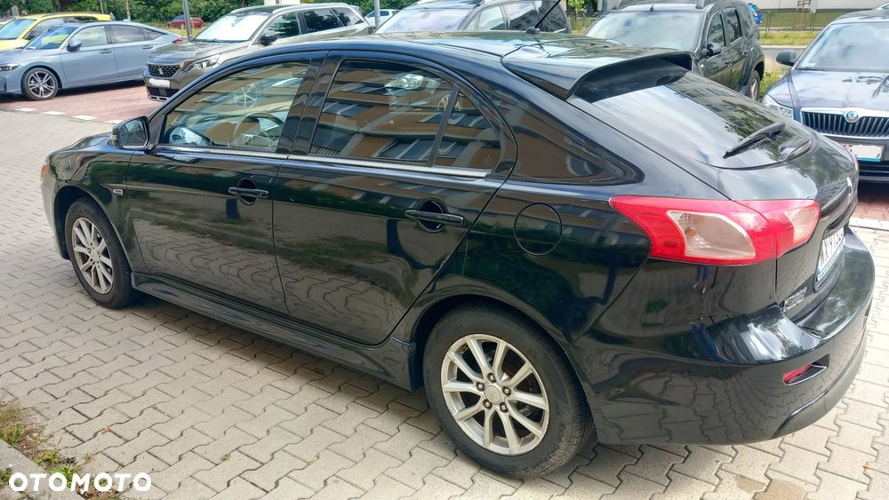Mitsubishi Lancer 1.6 Inform - 11