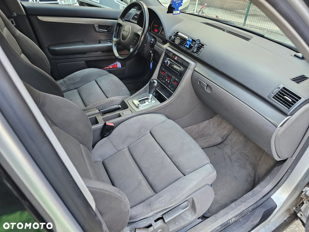 Audi A4 Avant - 8