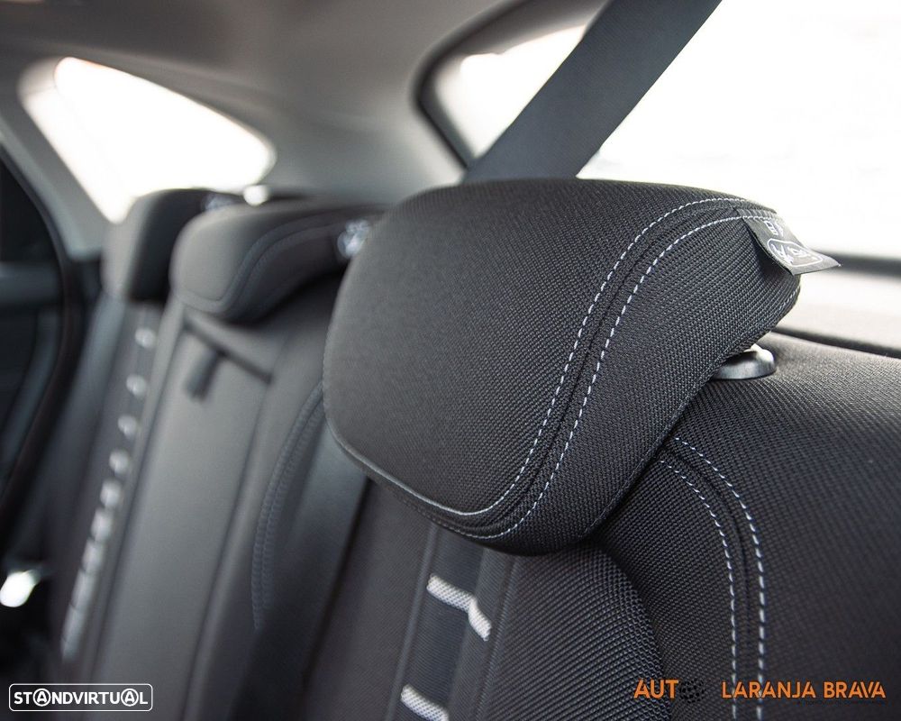 BMW 216 Active Tourer d Line Sport Auto - 45