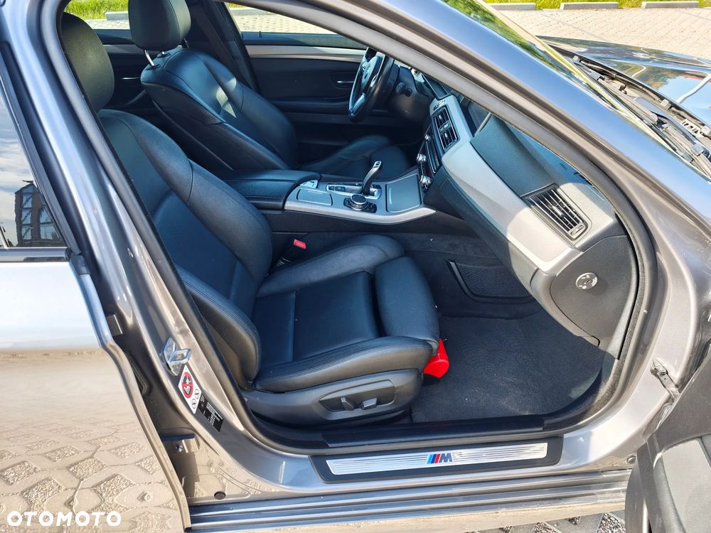 BMW Seria 5 - 12