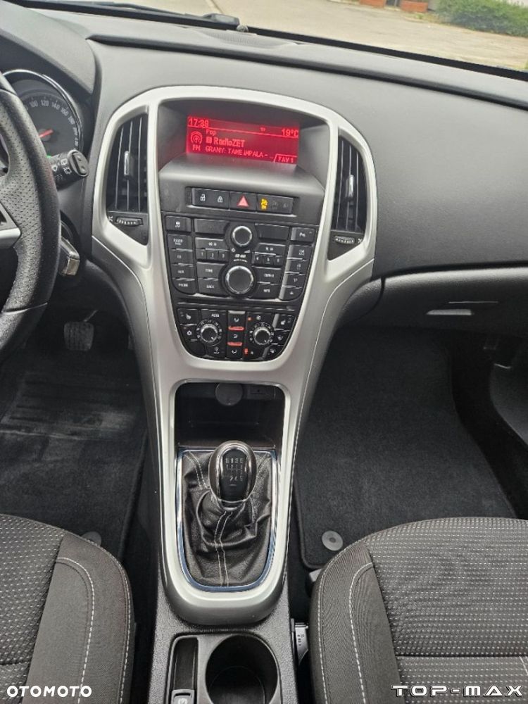 Opel Astra - 22