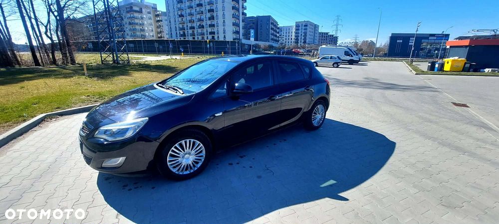 Opel Astra 1.4 ecoFLEX Selection - 5