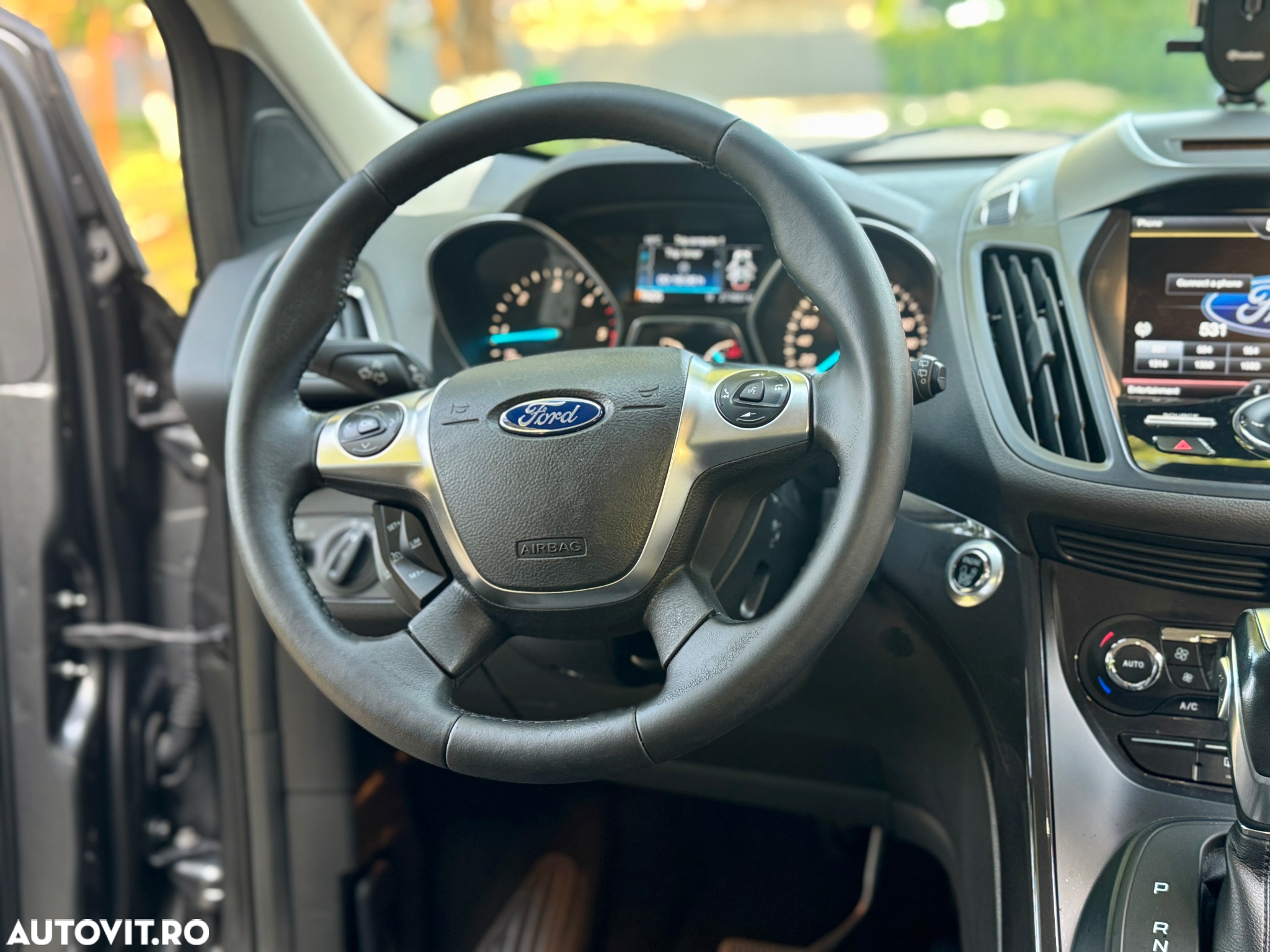 Ford Kuga 2.0 TDCi 4WD Powershift Titanium - 13