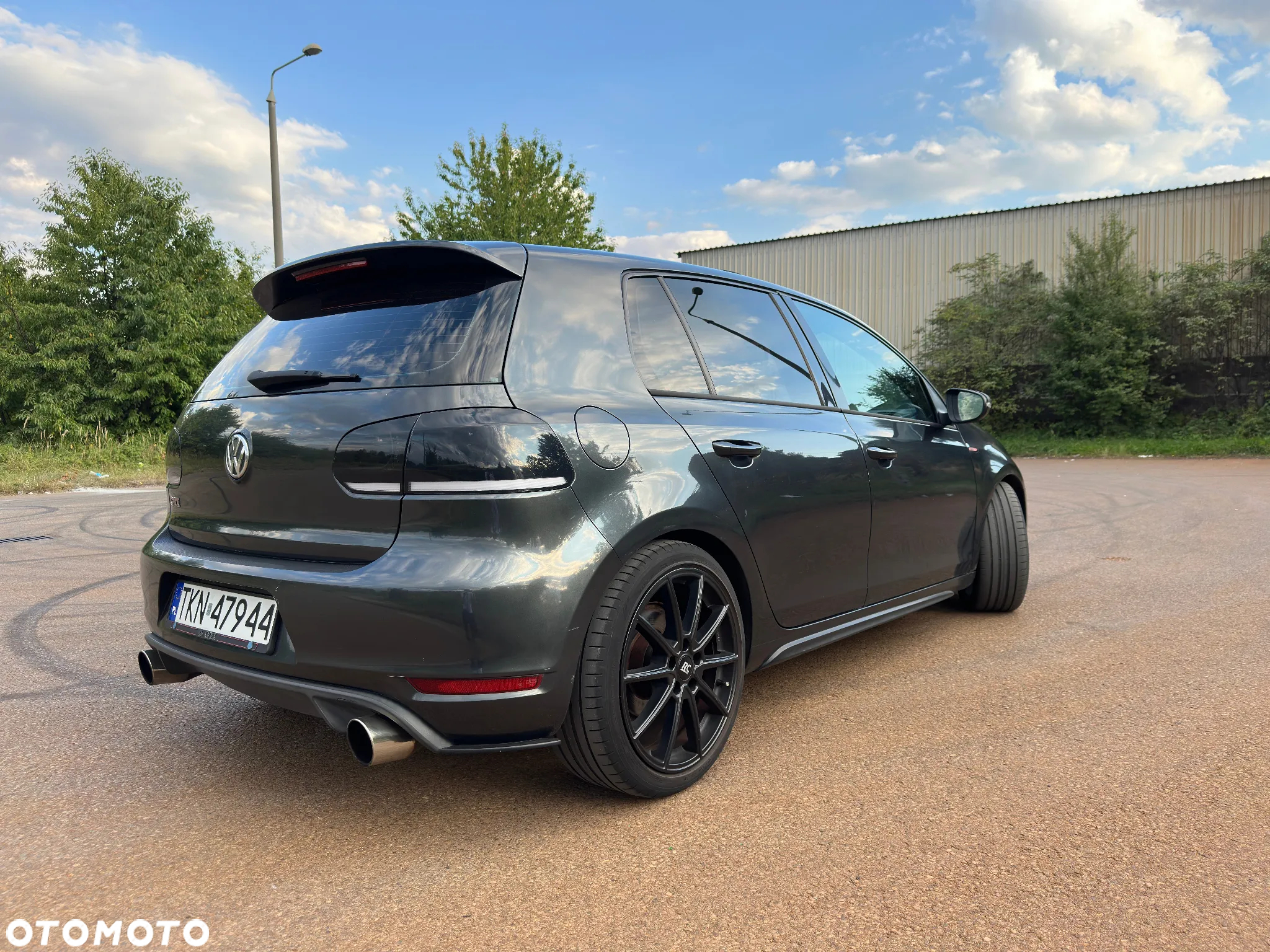 Volkswagen Golf VI 2.0 TSI GTI - 9