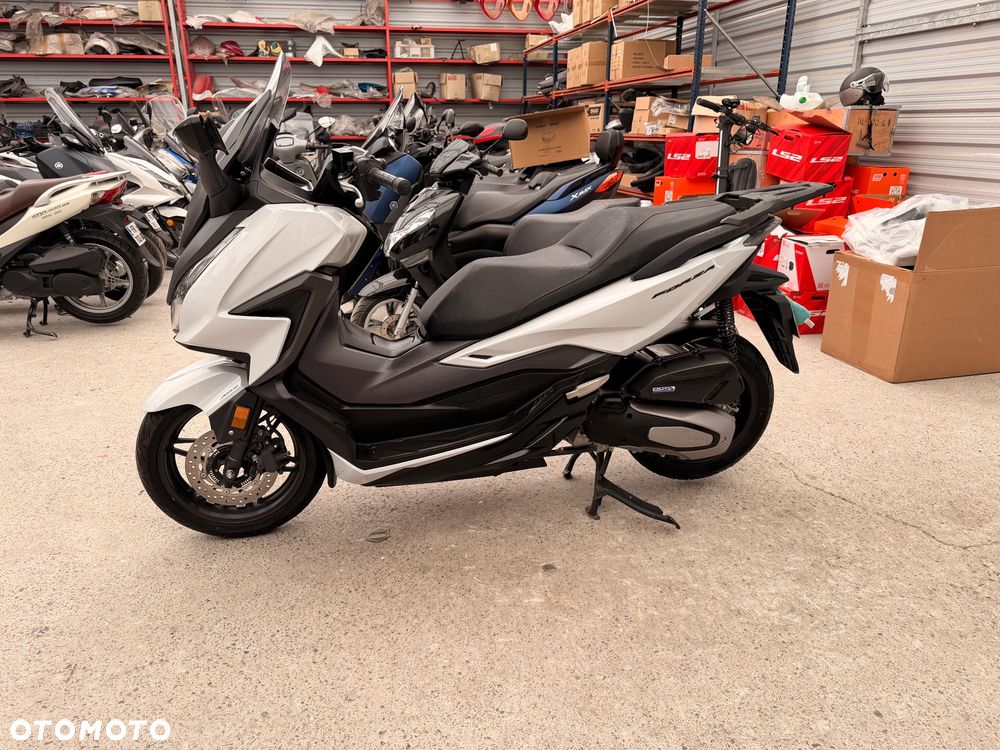 Honda NSS - 4