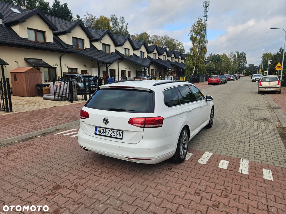 Volkswagen Passat Variant 2.0 TDI SCR DSG Comfortline - 28