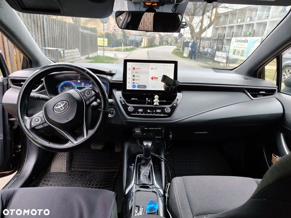 Toyota Corolla 1.8 Hybrid Comfort - 9