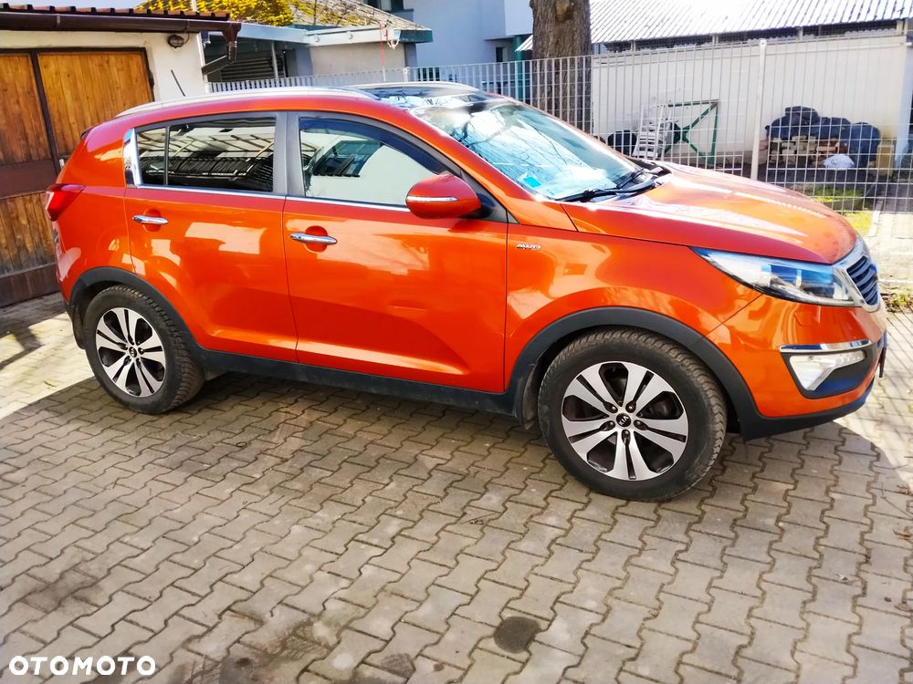 Kia Sportage 2.0 CRDI XL - 1
