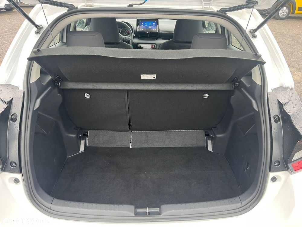 Toyota Yaris Hybrid 1.5 Active - 32