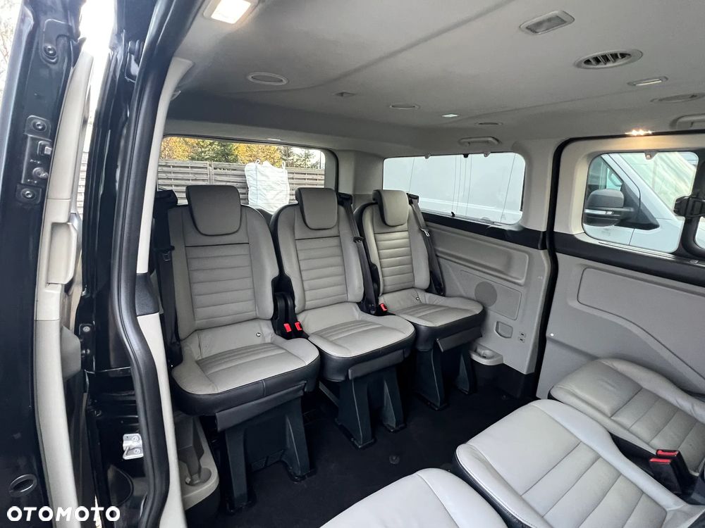 Ford Tourneo Custom 2.0 TDCi L2 Titanium SelectShift - 28