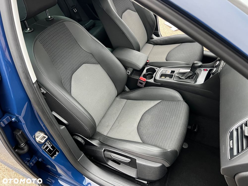 Seat Leon 2.0 TDI DPF Start&Stop DSG XCELLENCE - 17