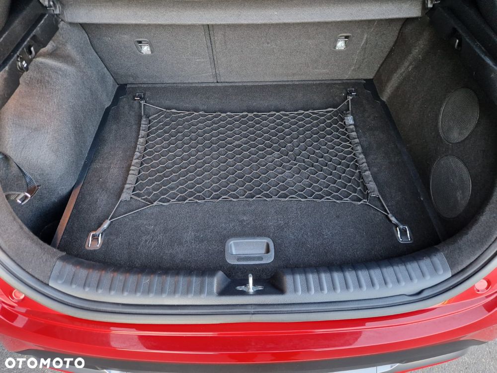 Kia XCeed - 36
