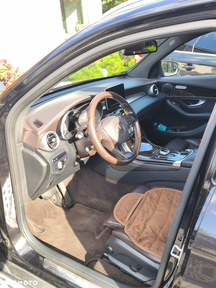 Mercedes-Benz GLC - 7