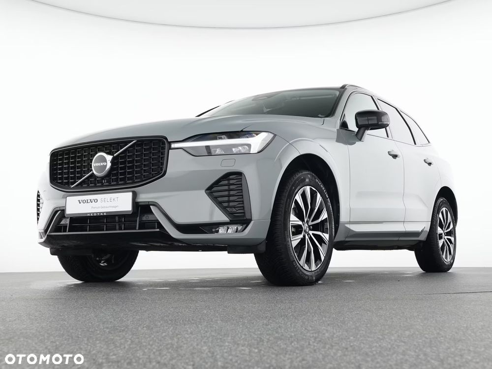 Volvo XC 60 B4 D AWD Plus Dark - 6