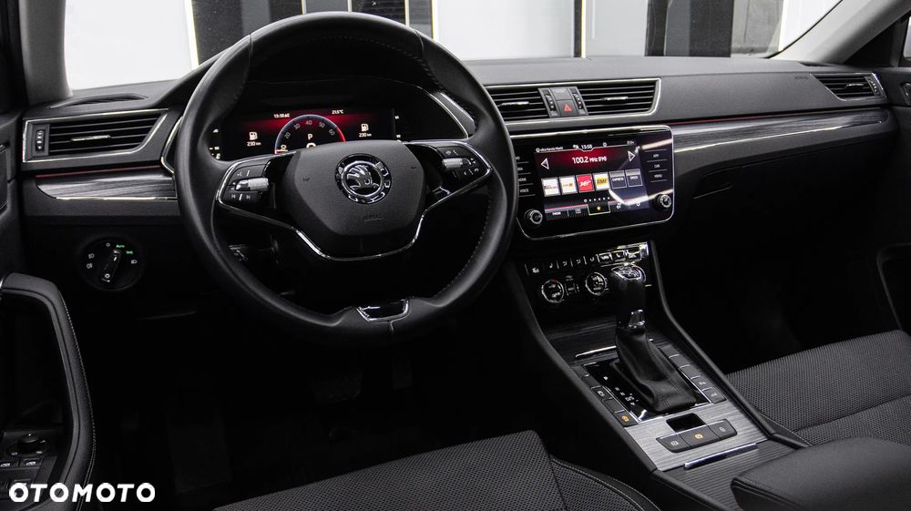 Skoda Superb 2.0 TSI Style DSG - 17