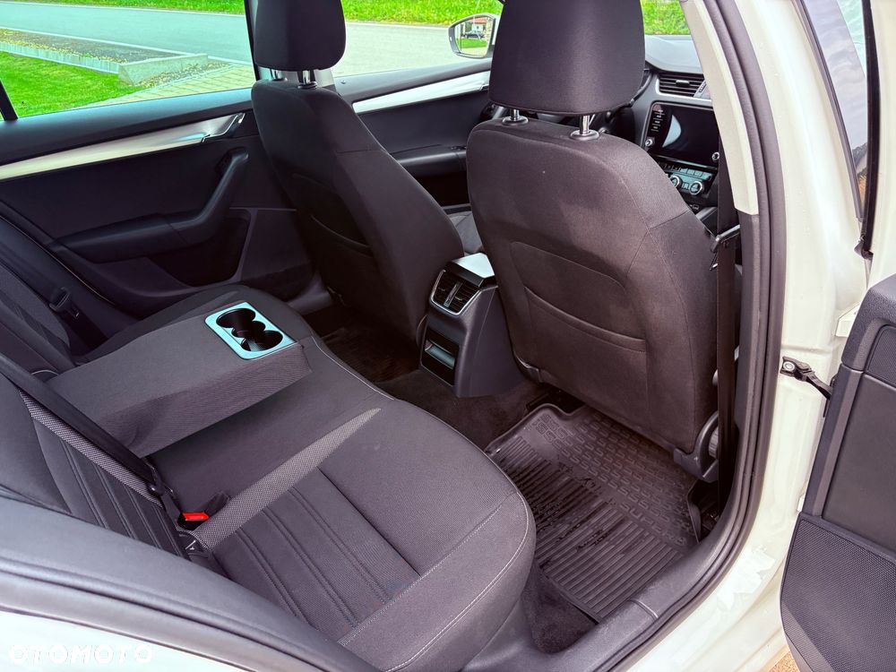 Skoda Octavia 1.0 TSI GPF Ambition - 14