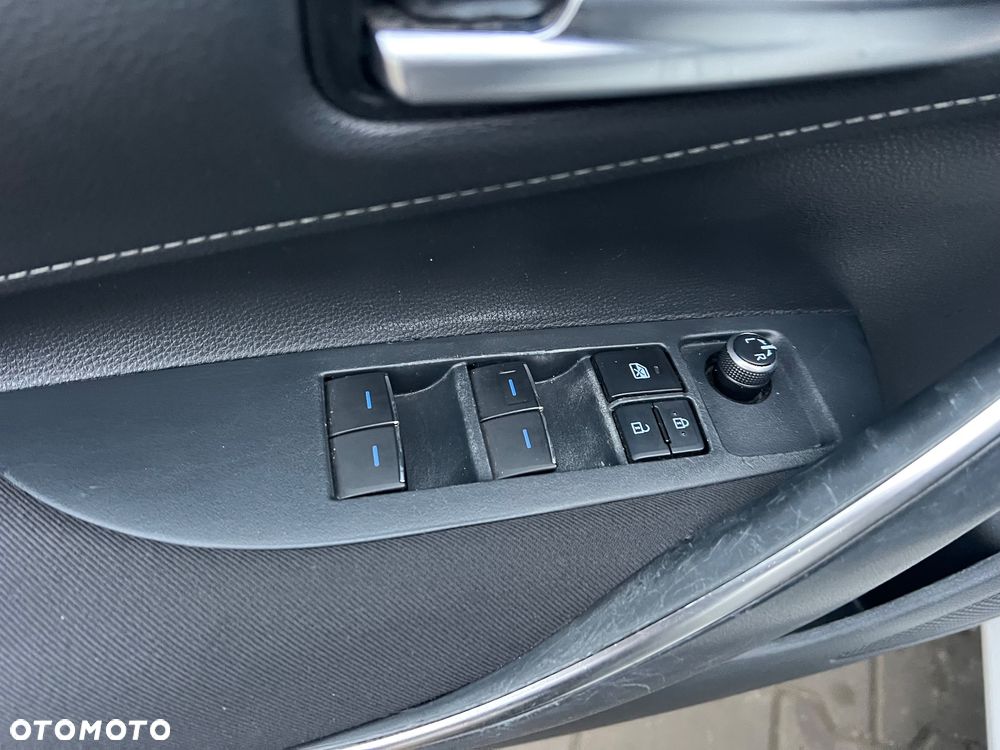 Toyota Corolla 1.8 Hybrid GPF Comfort - 11