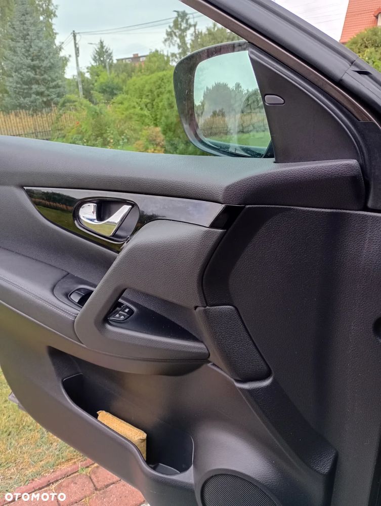 Nissan Qashqai 1.6 DIG-T Tekna - 8