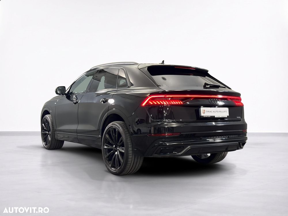 Audi Q8 - 4