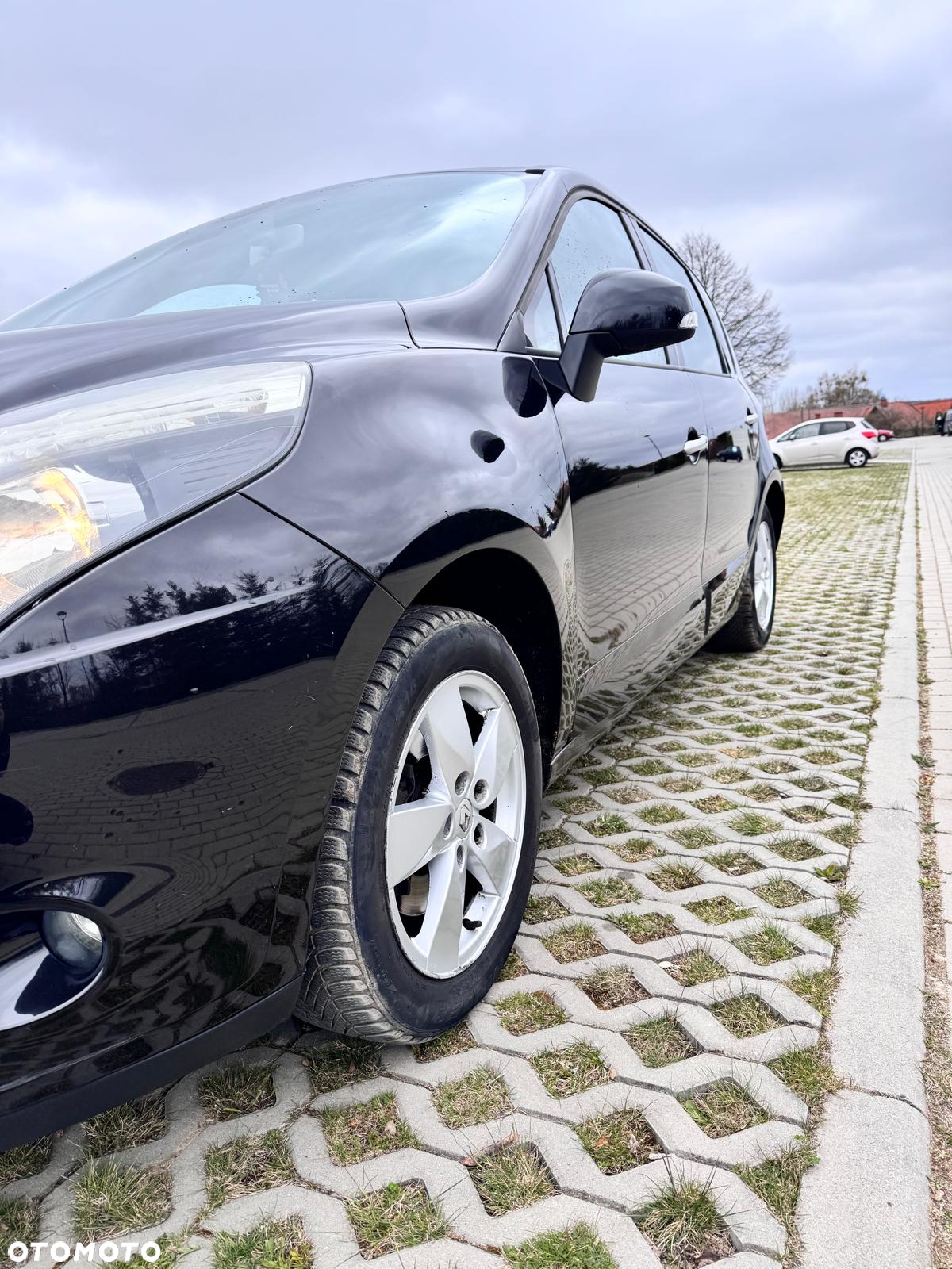 Renault Scenic - 10