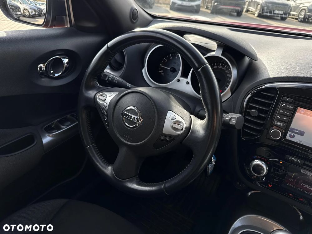 Nissan Juke 1.6 N-Connecta - 34