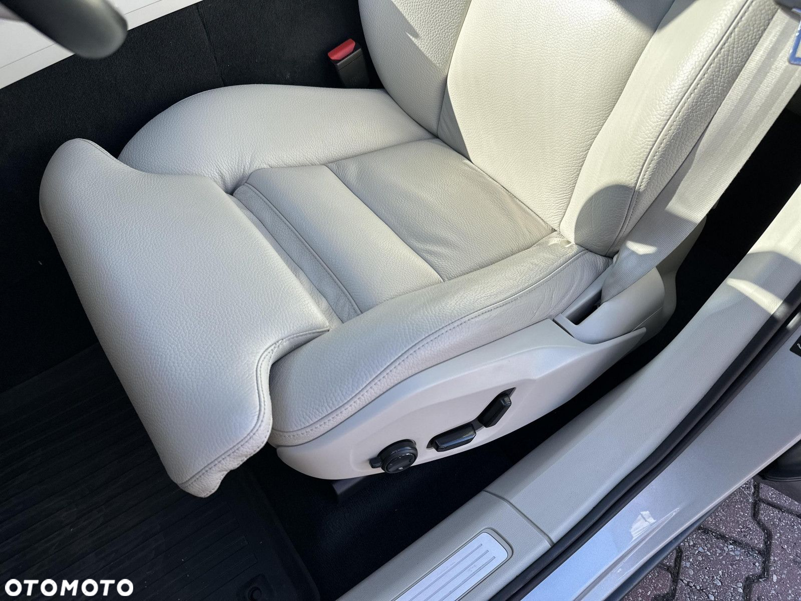 Volvo XC 60 - 12