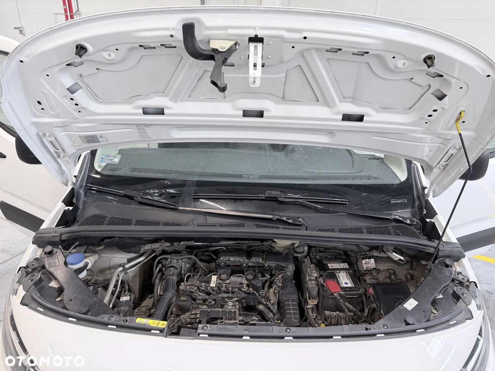 Toyota Proace City - 13