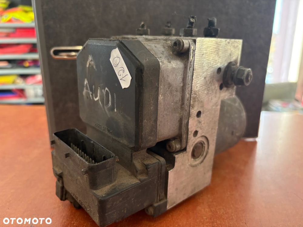 Pompa ABS PASSAT B5 A6 C5 A4 B5 ABS 8E0614111H 0273004286