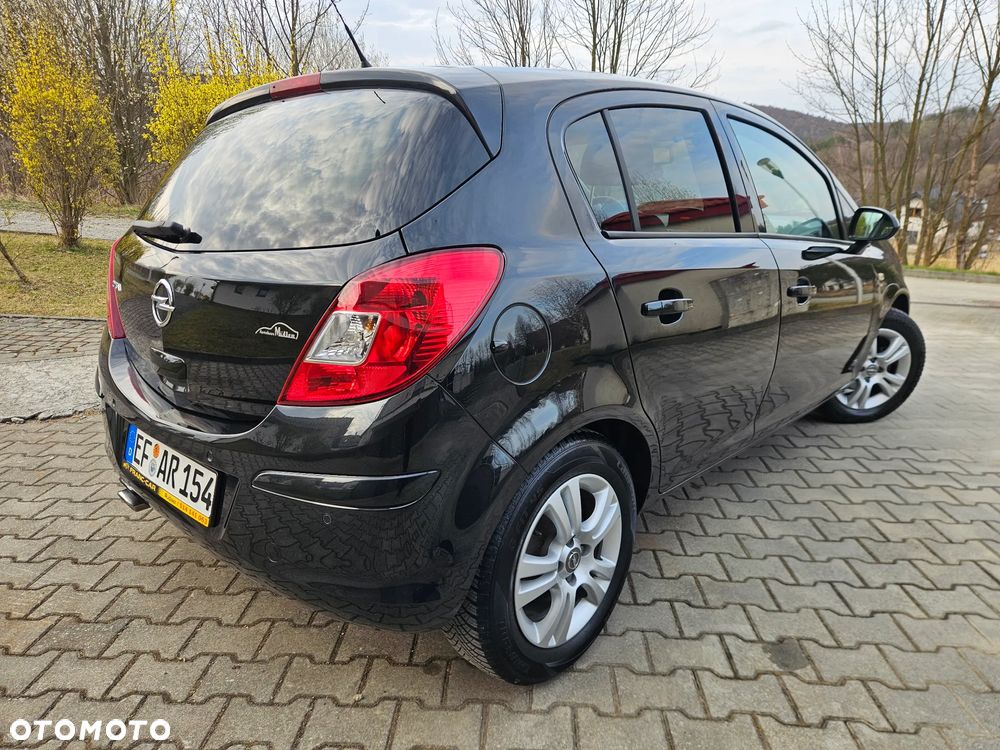 Opel Corsa 1.4 16V Active - 32