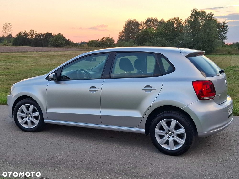 Volkswagen Polo - 4