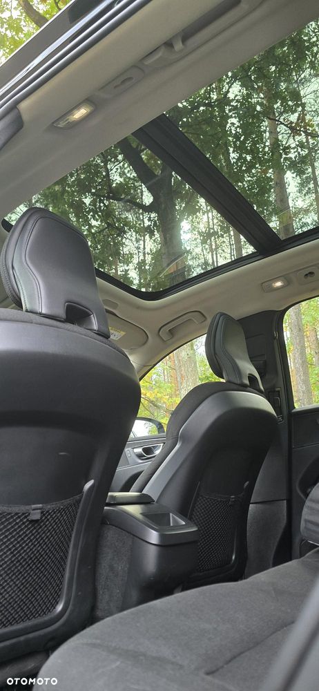 Volvo Xc 60 2021 photo 2