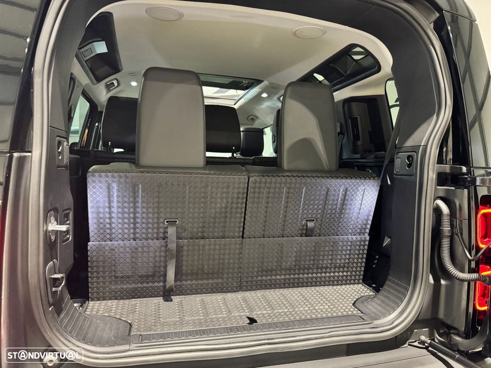 Land Rover Defender 3.0 I6 110 AWD X-Dynamic HSE - 14