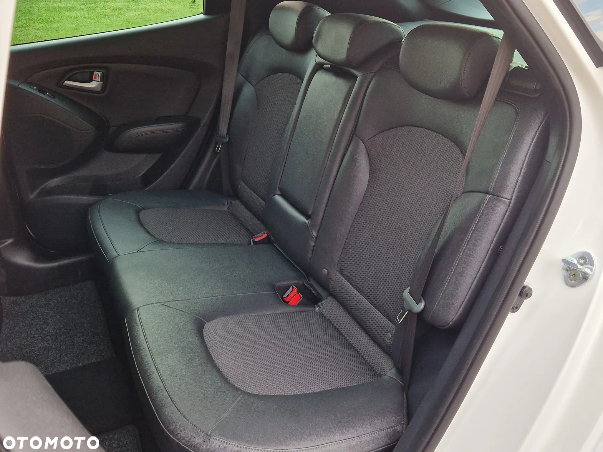 Hyundai ix35 1.6 GDI Premium 2WD - 24