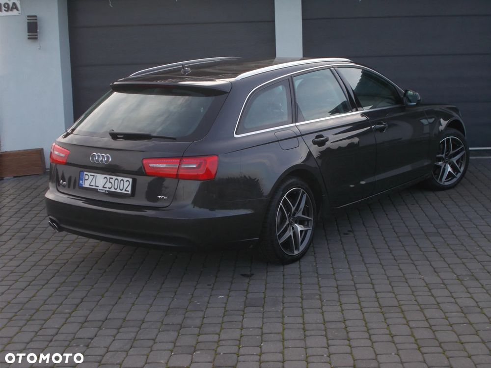 Audi A6 Avant - 13