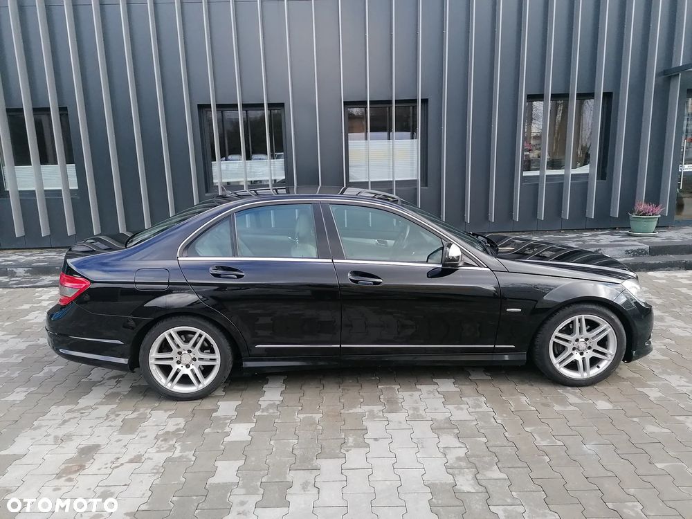 Mercedes-Benz Klasa C 180 Kompressor Avantgarde - 9