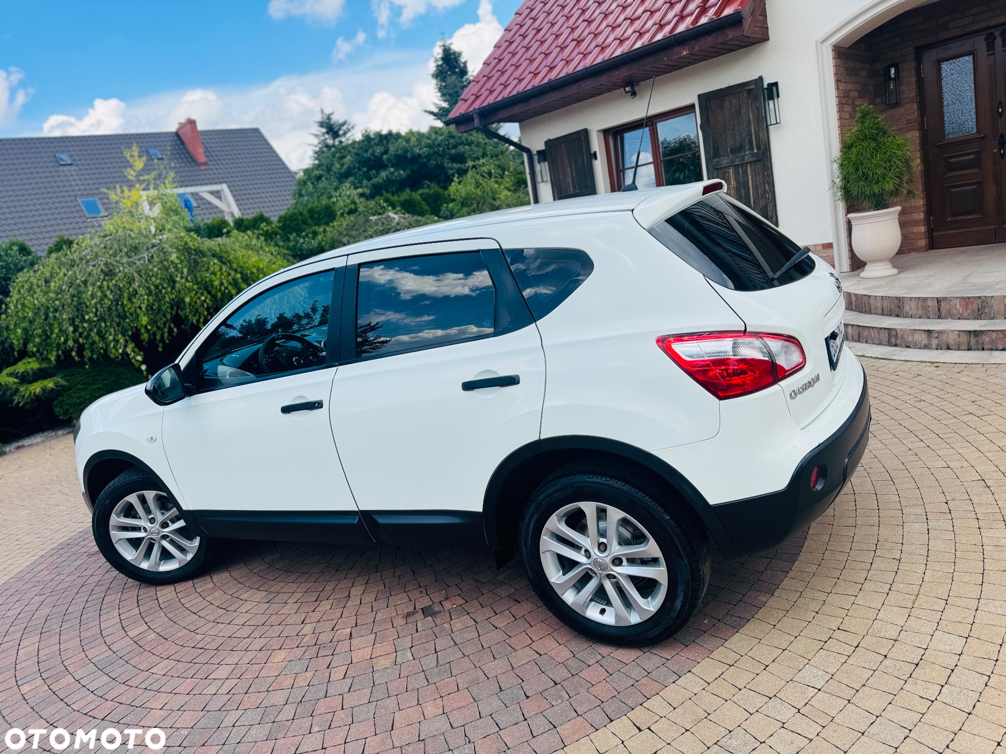 Nissan Qashqai 1.6 visia - 21