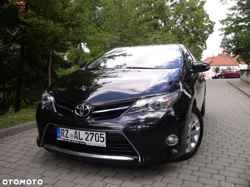 Toyota Auris 1.6 Valvematic Executive - 29