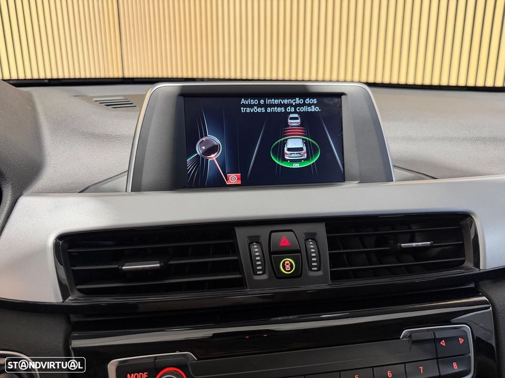 BMW X1 16 d sDrive Advantage - 29